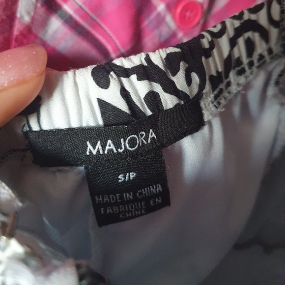 Majora - black and white halter style dress (Small) - Picture 5 of 5